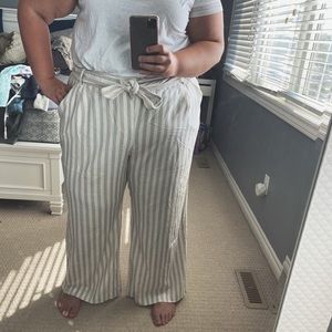 Torrid linen-y pants!  Size 24/3X - New with tags